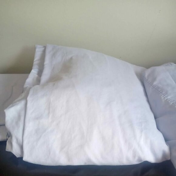 Calvin Klein Light Blue King Size 4-Piece Cotton Sheet Set - Picture 4 of 4